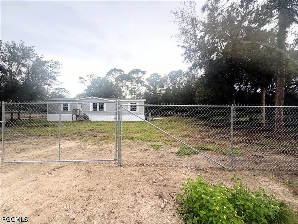 Live Oak Street Clewiston, FL 33440