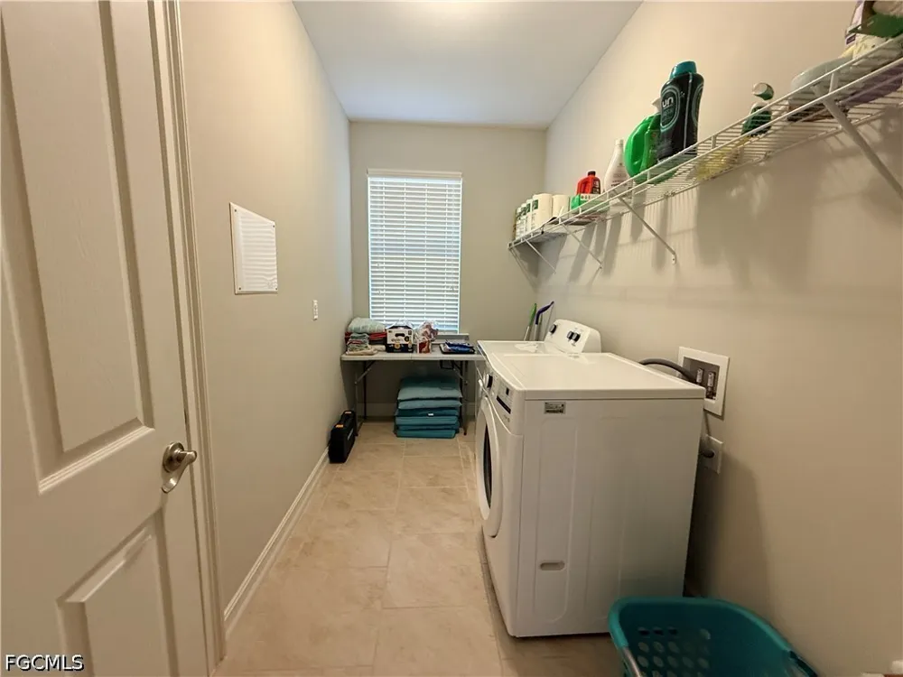 King Edwards Street Fort Myers, FL 33916