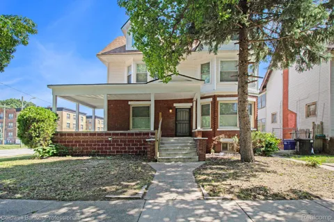 605 Calvert Street