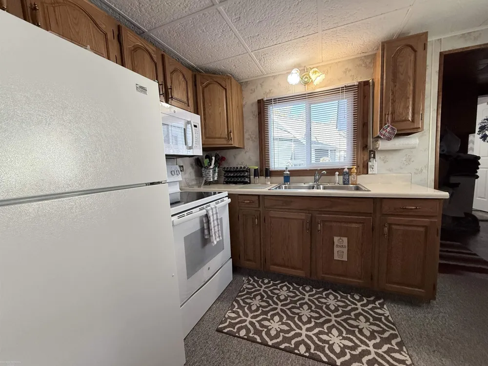 4978 Long Lake Road Plainfield Township, MI 48739