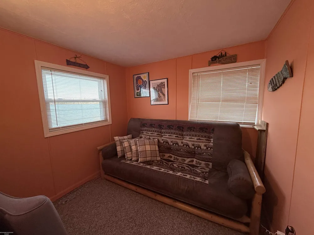 4978 Long Lake Road Plainfield Township, MI 48739