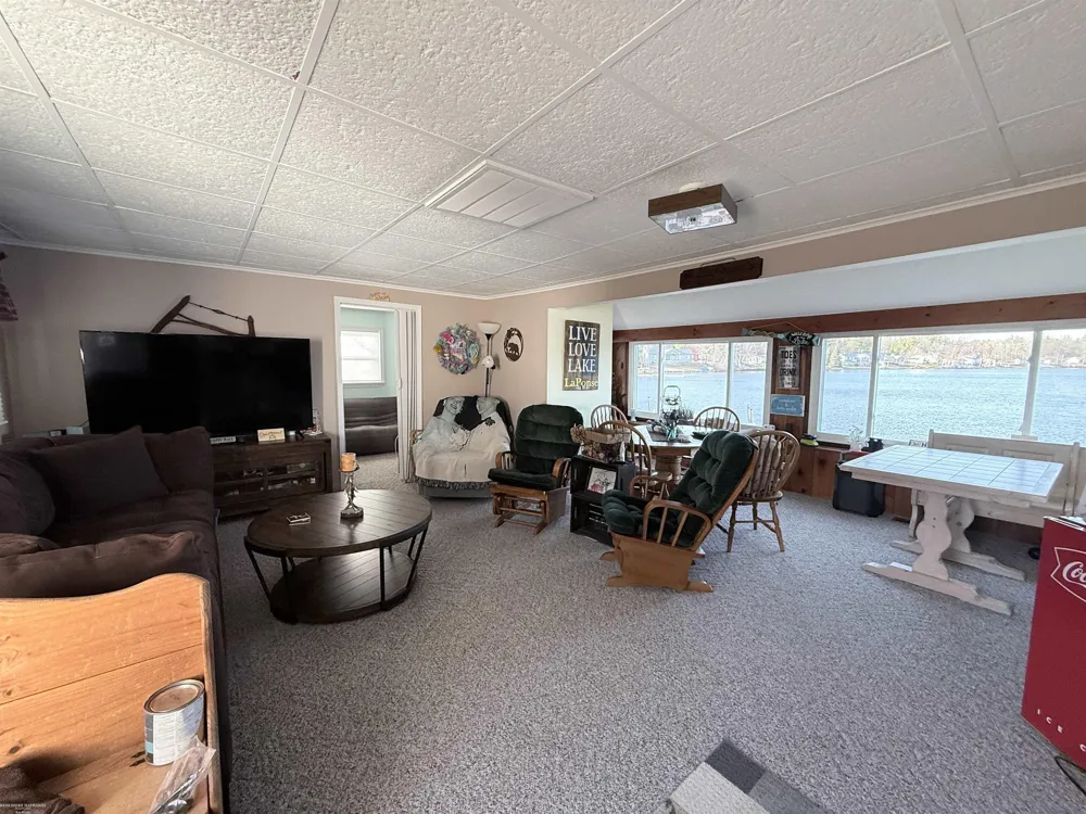 4978 Long Lake Road Plainfield Township, MI 48739