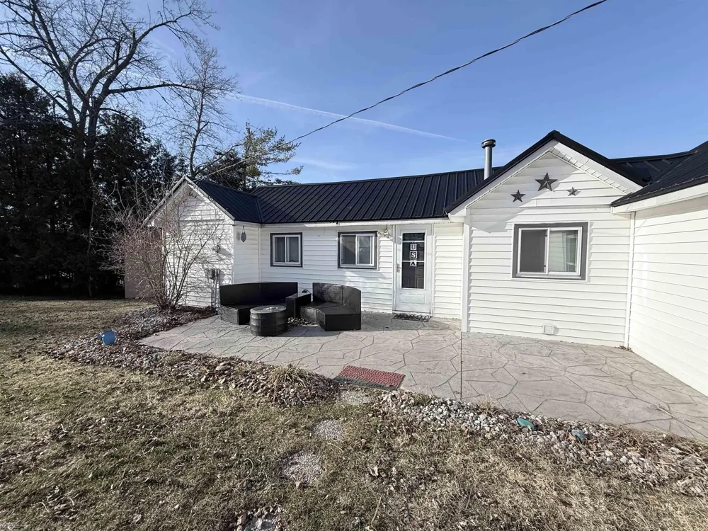 4978 Long Lake Road Plainfield Township, MI 48739