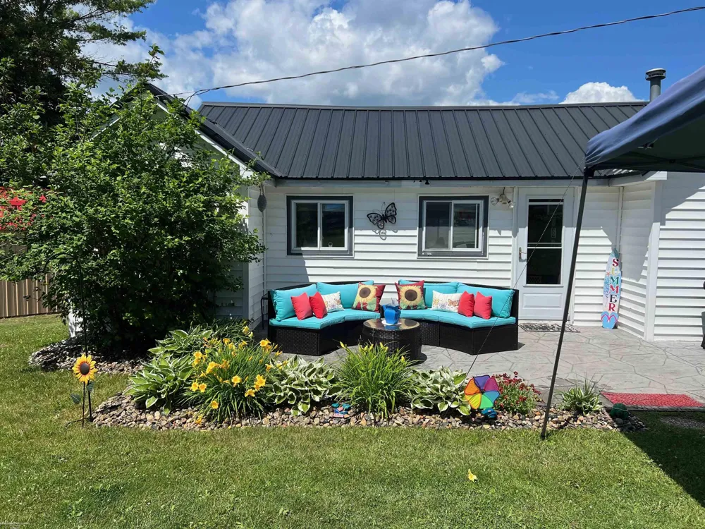 4978 Long Lake Road Plainfield Township, MI 48739
