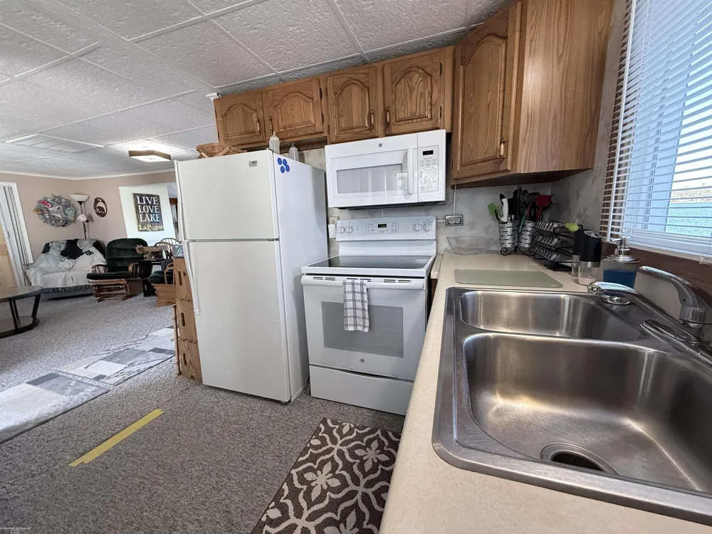 4978 Long Lake Road Plainfield Township, MI 48739