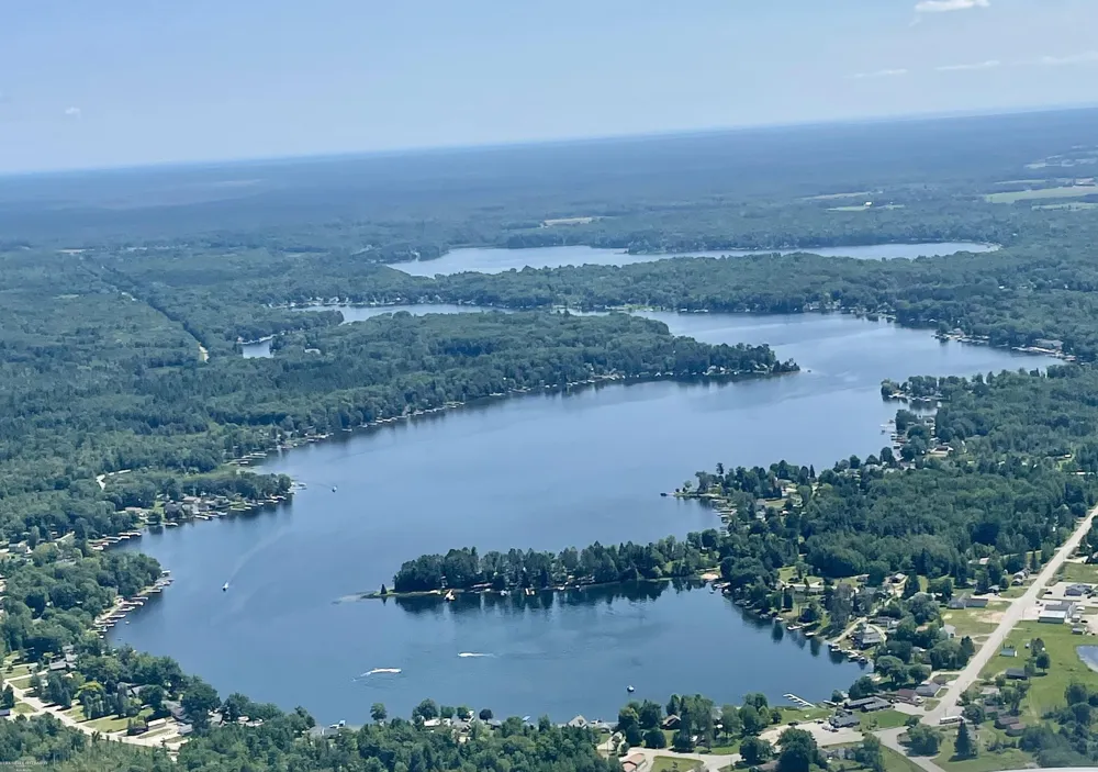 4978 Long Lake Road Plainfield Township, MI 48739