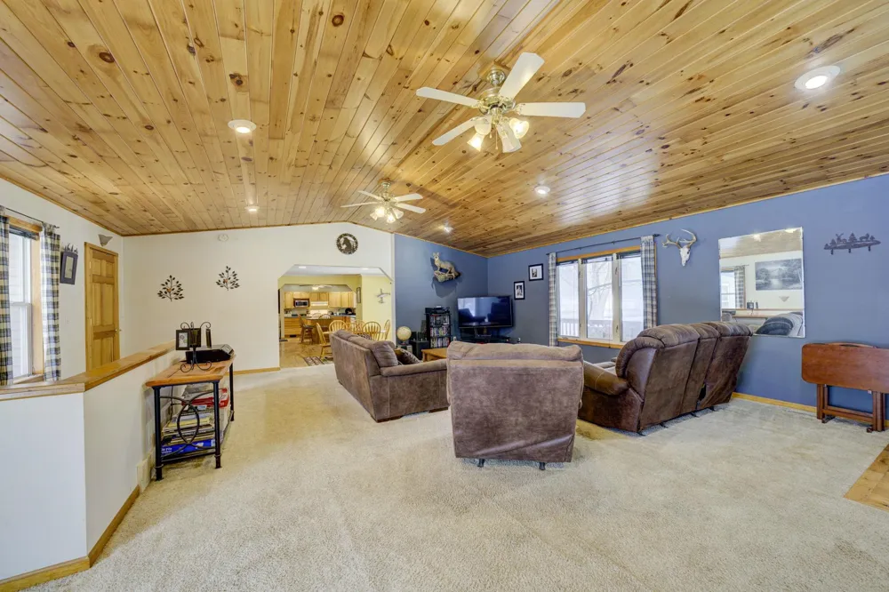 4793 E Duck Lake Road Green Lake Township, MI 49637