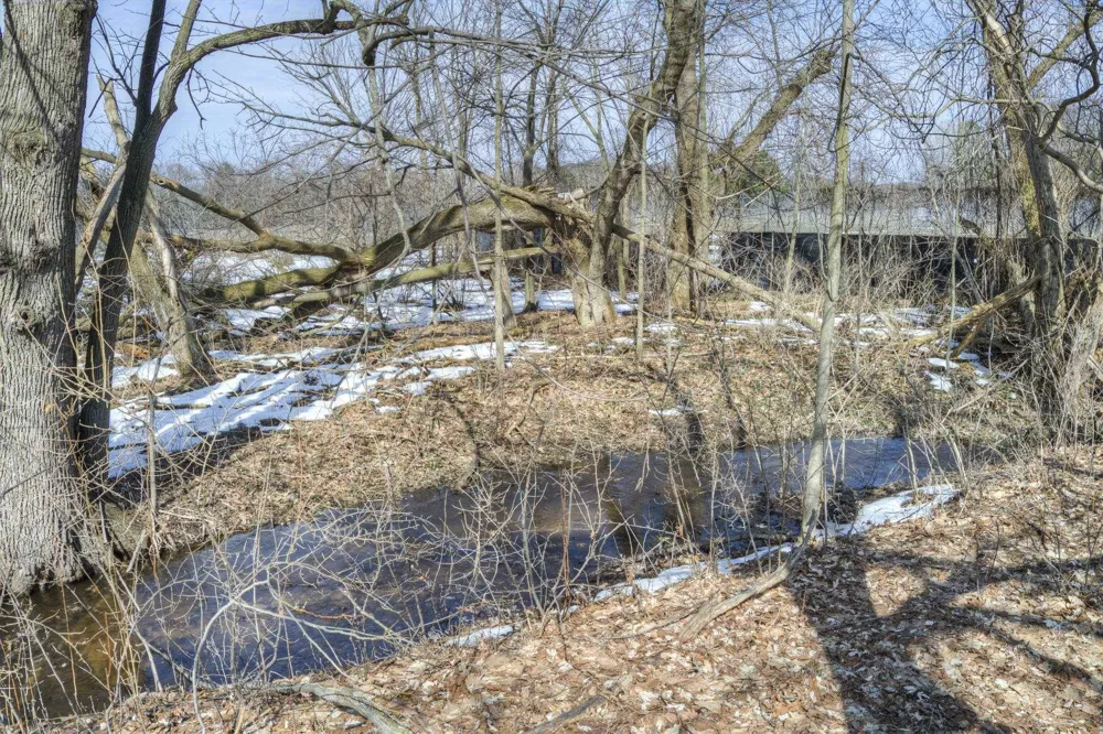 4793 E Duck Lake Road Green Lake Township, MI 49637