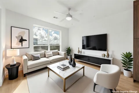 1701 Simond Avenue #644