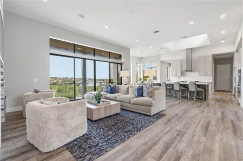 12613 Grama Cove