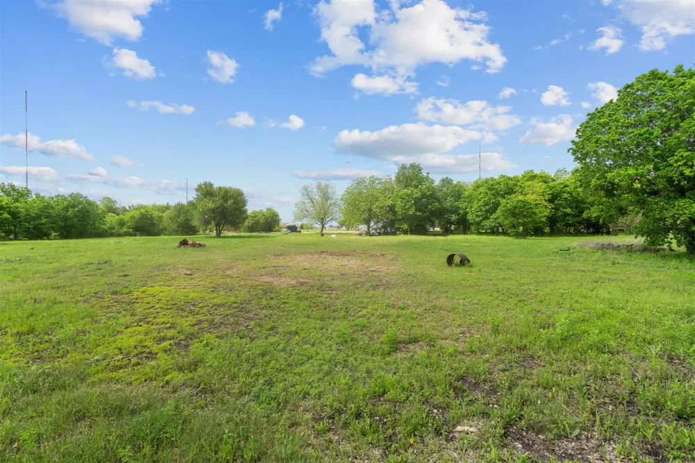 3101 S Hwy 95 Taylor, TX 76574
