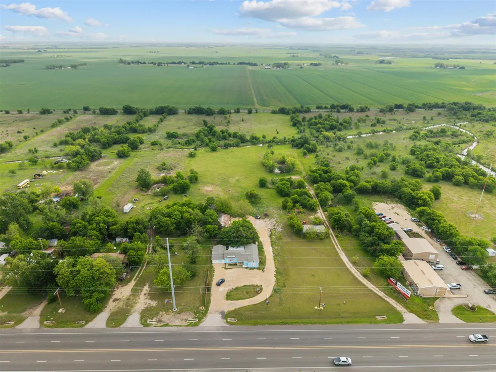 3101 S Hwy 95 Taylor, TX 76574