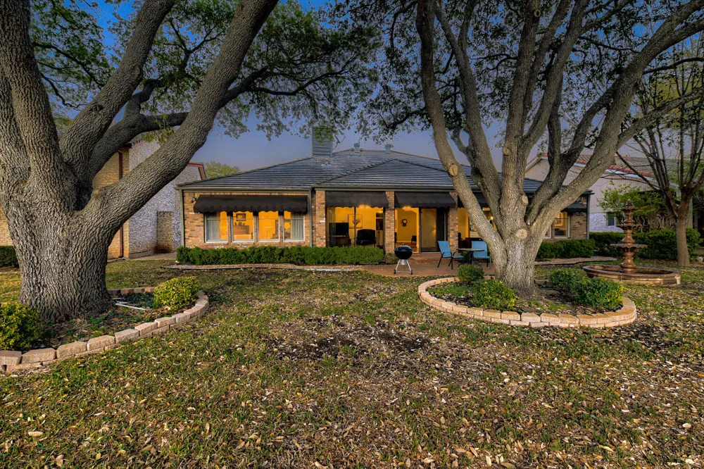 10904 Legends Lane Austin, TX 78747
