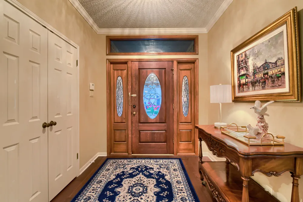 10904 Legends Lane Austin, TX 78747