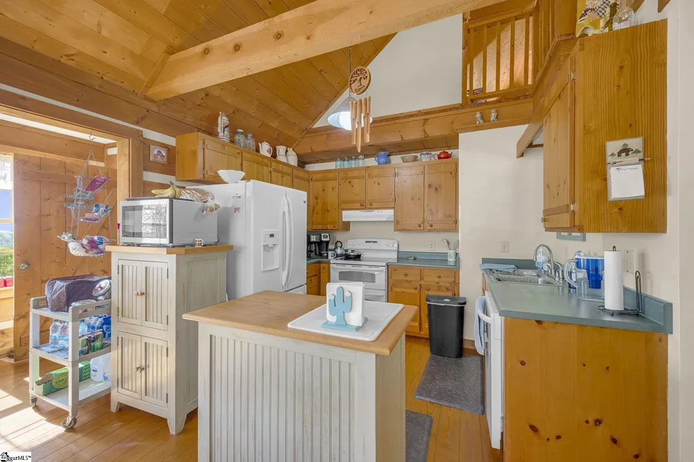 539 Upper Springs Road Pickens, SC 29671