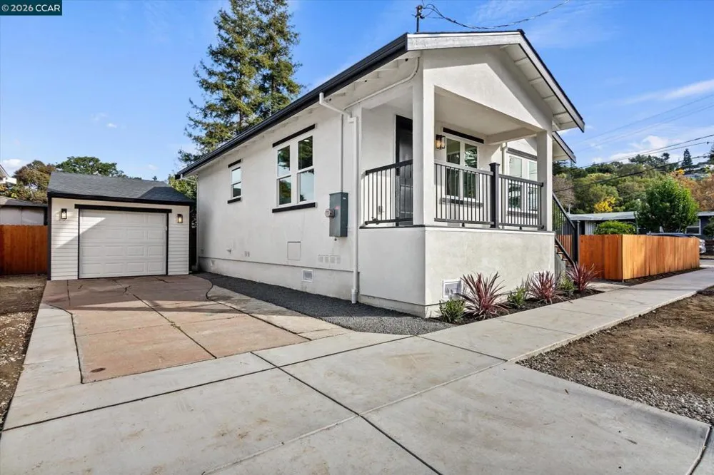 2027 Castro St Martinez, CA 94553