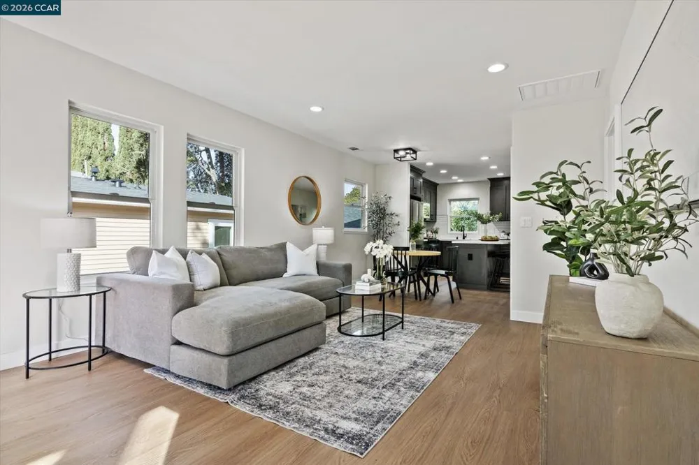 2027 Castro St Martinez, CA 94553
