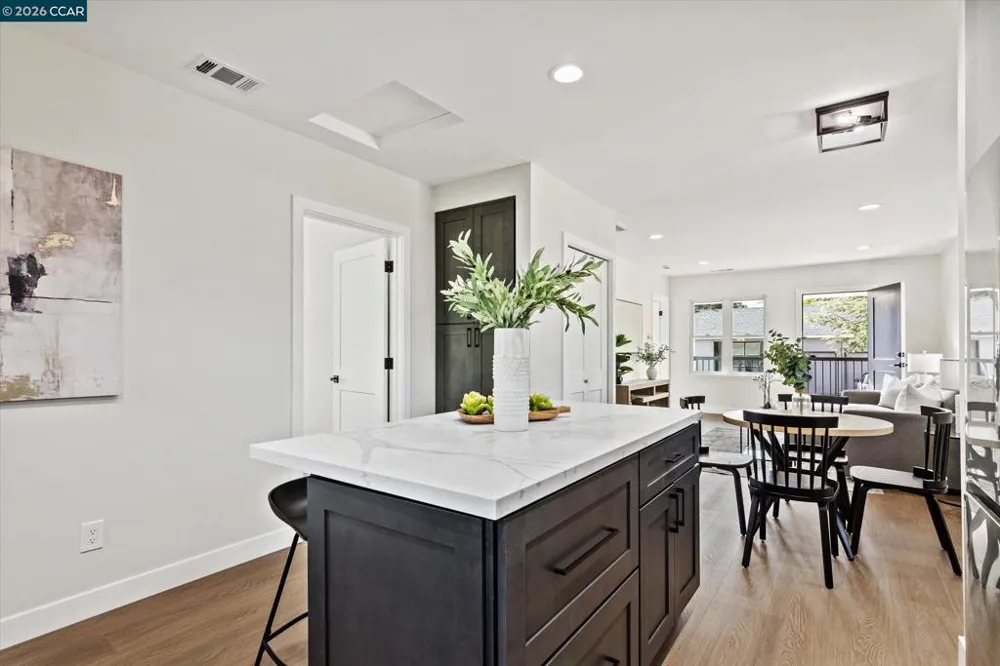 2027 Castro St Martinez, CA 94553