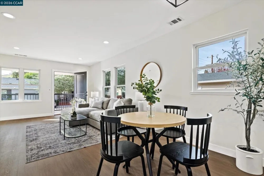 2027 Castro St Martinez, CA 94553