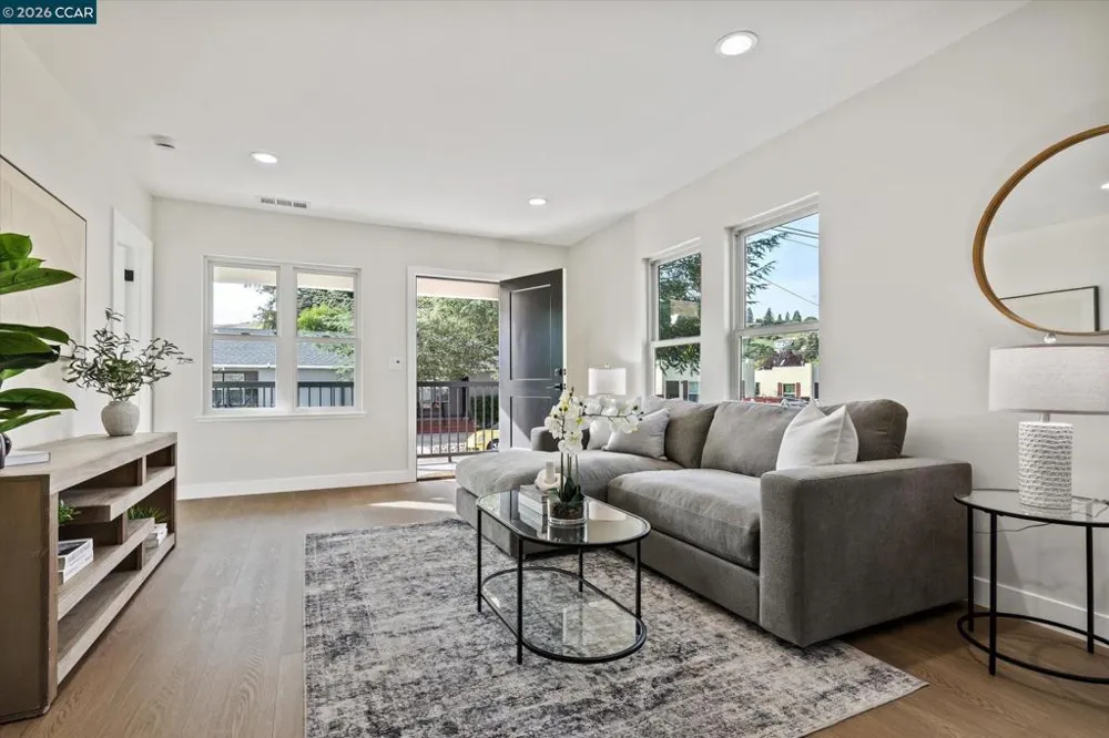 2027 Castro St Martinez, CA 94553