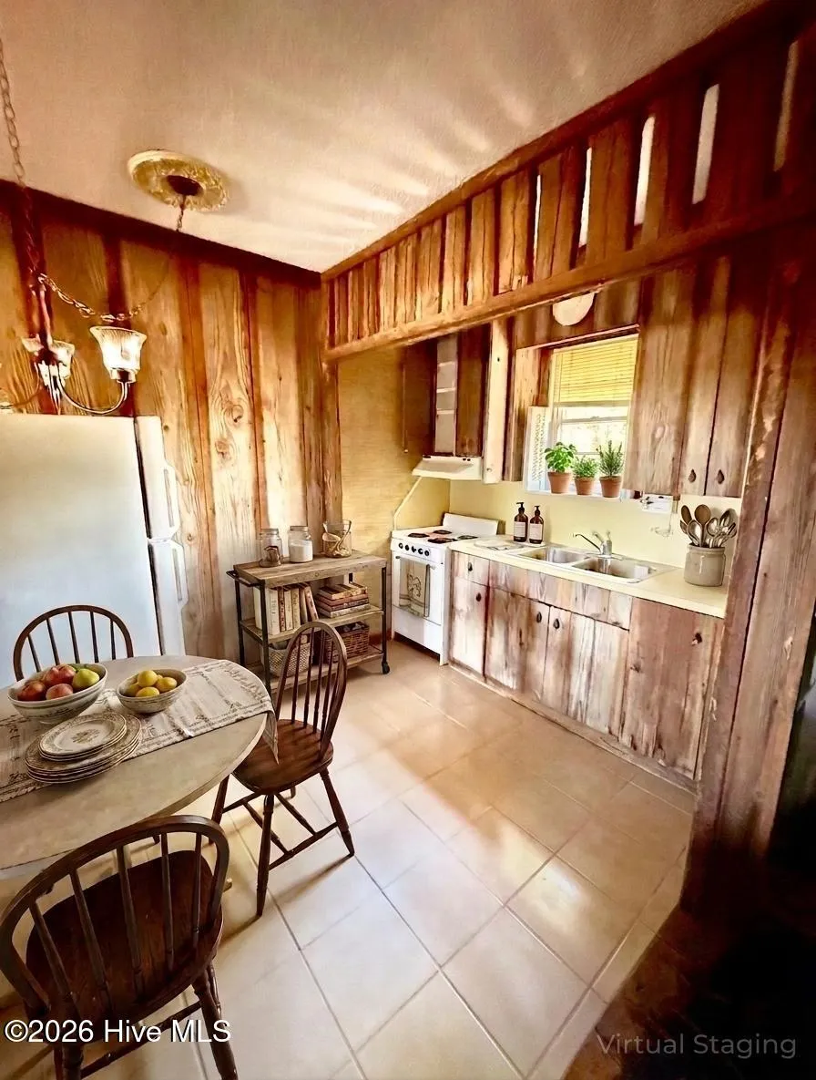 7886 Nc  222 Fountain, NC 27829