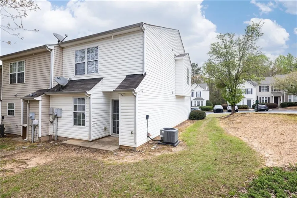 6564 Arbor Gate Drive SW #4 Mableton, GA 30126