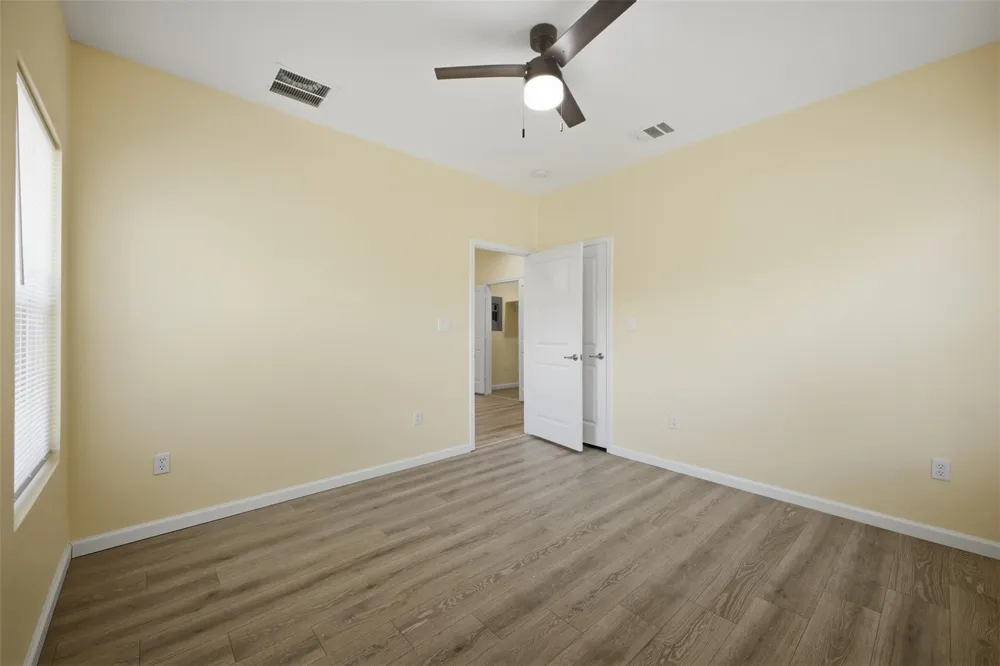 100 Walnut Circle Somerville, TX 77879
