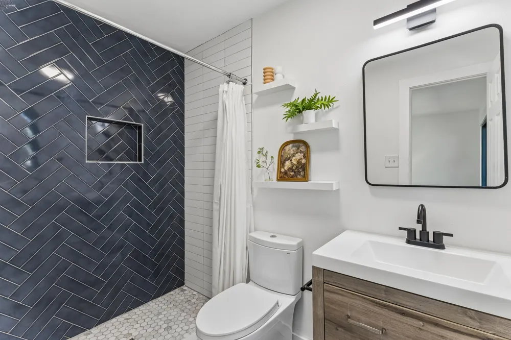 6108 Bridlington Circle Austin, TX 78745