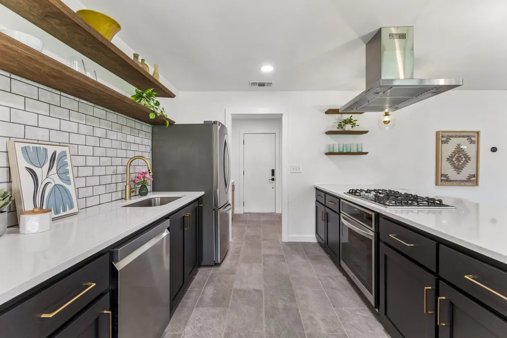 6108 Bridlington Circle Austin, TX 78745