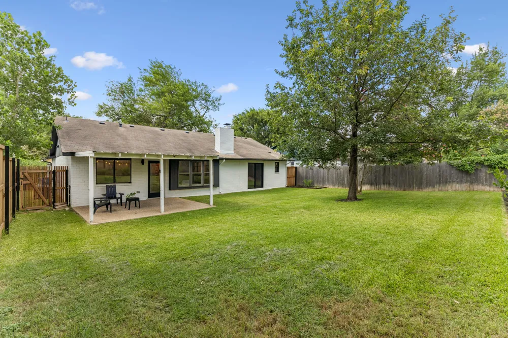 6108 Bridlington Circle Austin, TX 78745