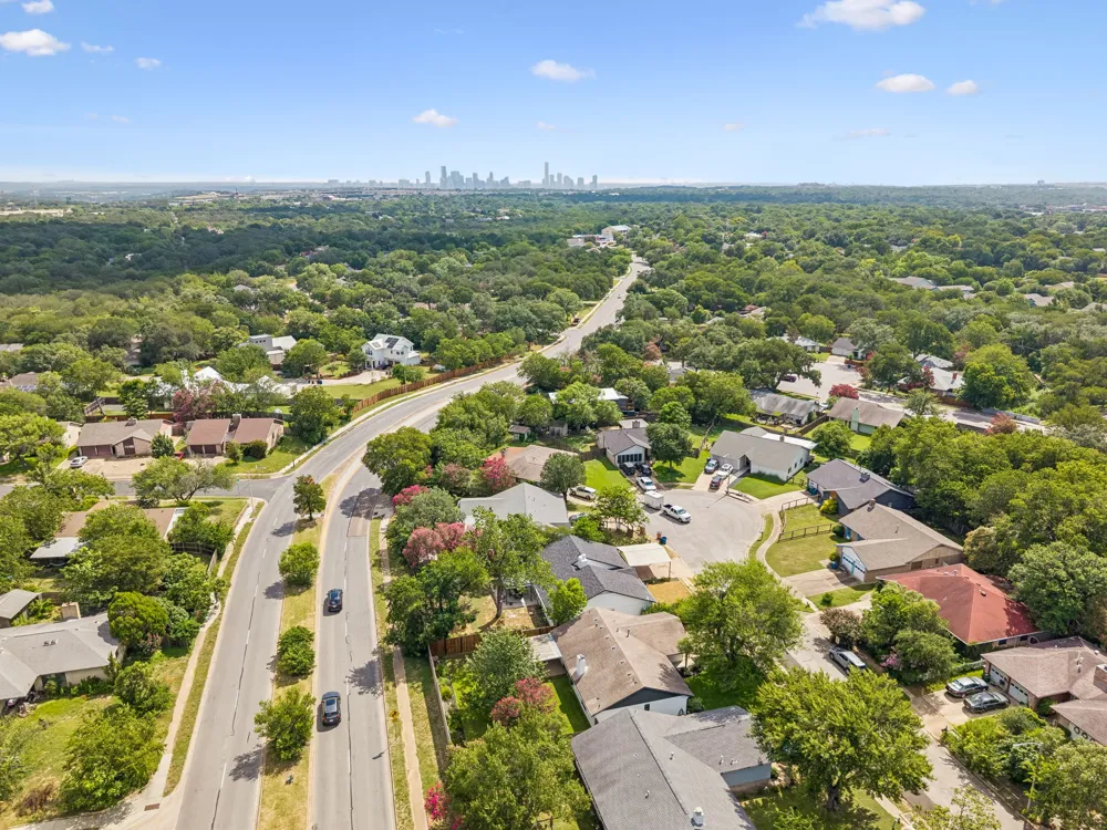 6108 Bridlington Circle Austin, TX 78745
