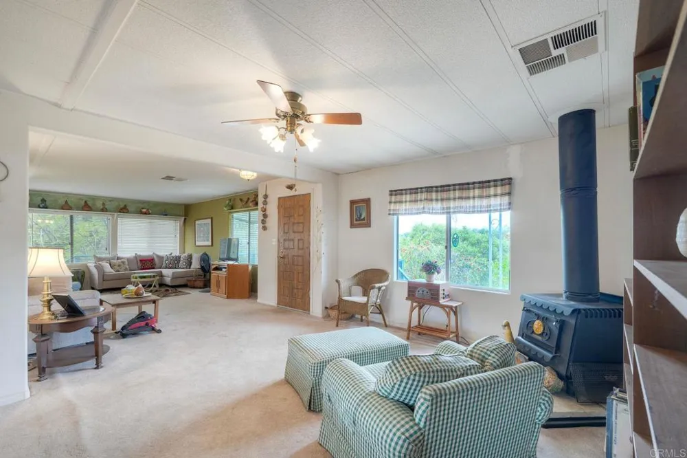 18218 Paradise Mountain Rd Spc 91 #Lot 91 Valley Center, CA 92082