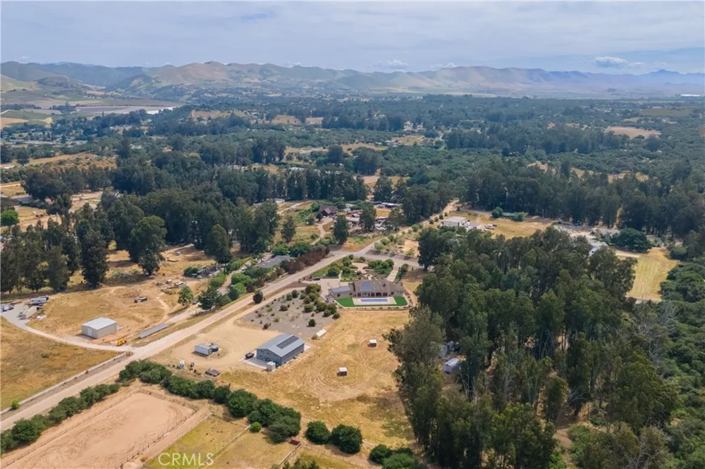 520 Stanton Arroyo Grande, CA 93420
