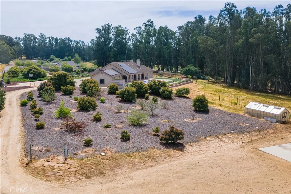 520 Stanton Arroyo Grande, CA 93420