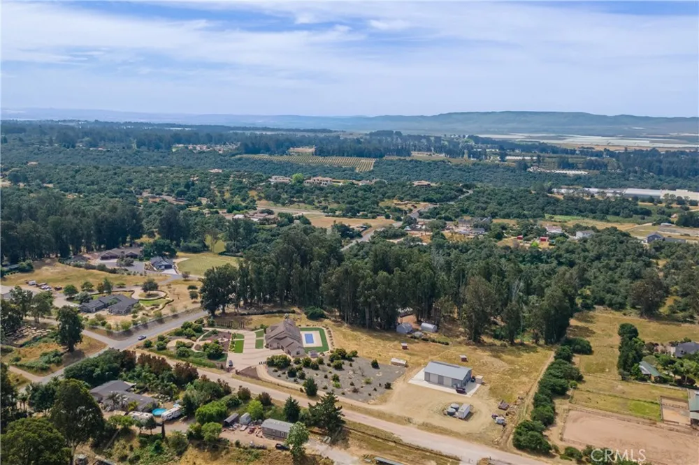 520 Stanton Arroyo Grande, CA 93420