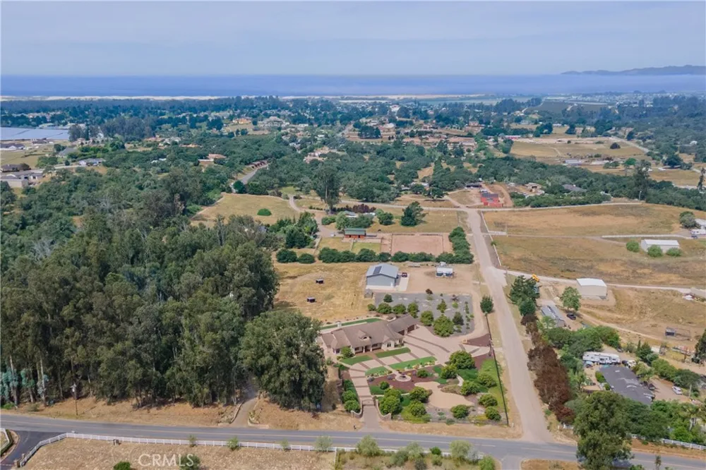 520 Stanton Arroyo Grande, CA 93420