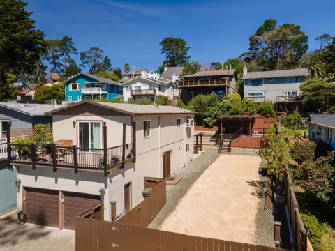 523 The Alameda