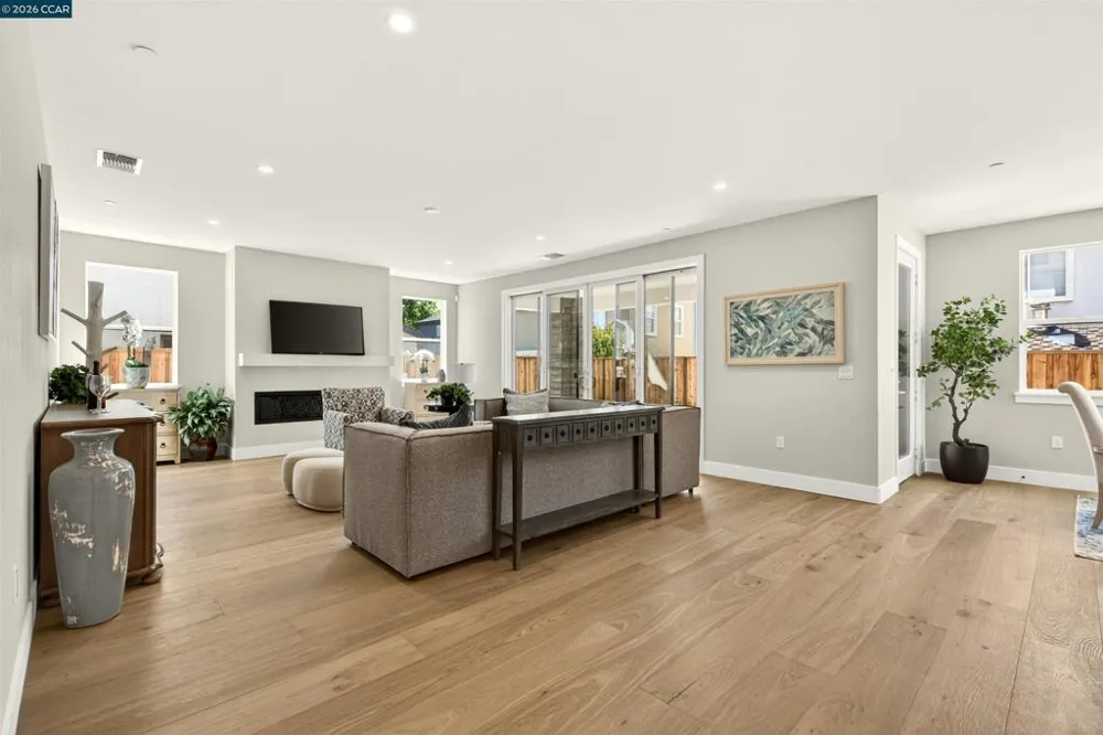 2237 Vandeleur Drive Napa, CA 94558