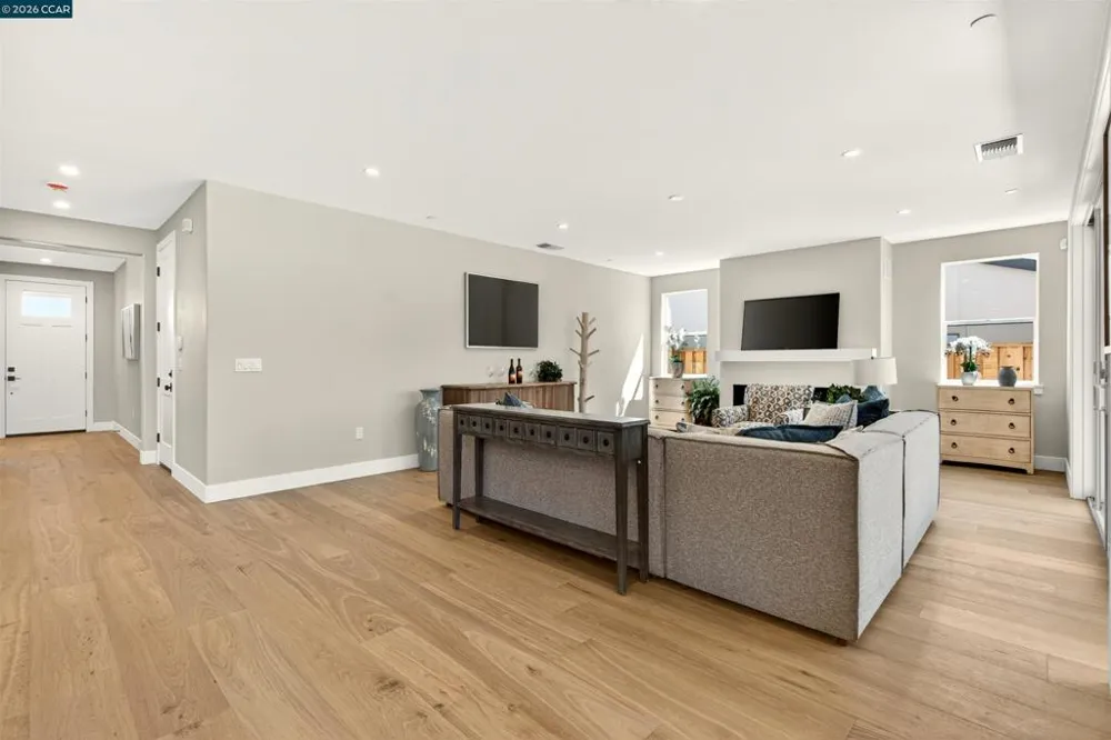 2237 Vandeleur Drive Napa, CA 94558