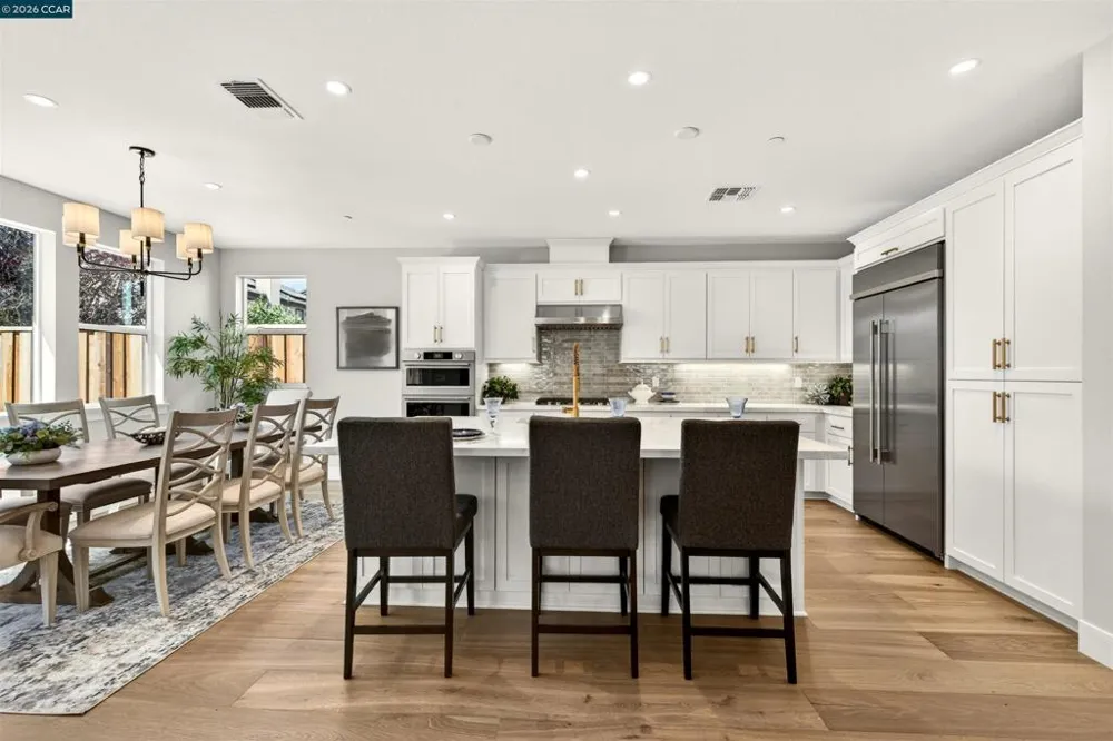 2237 Vandeleur Drive Napa, CA 94558