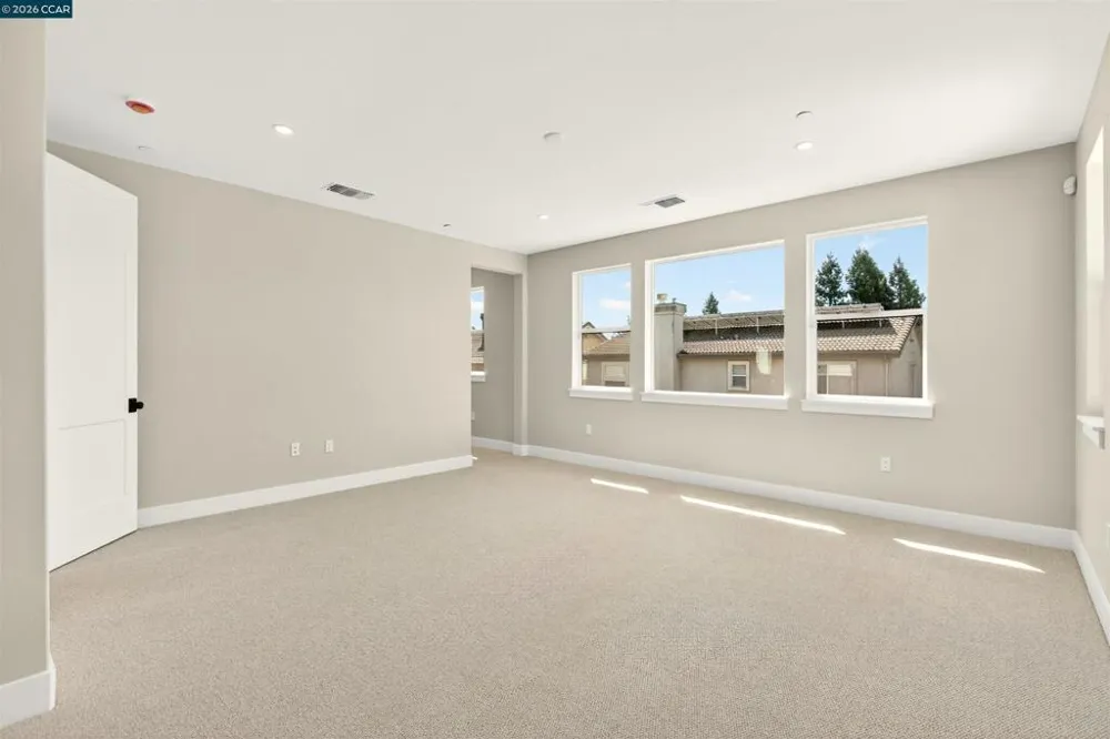 2237 Vandeleur Drive Napa, CA 94558