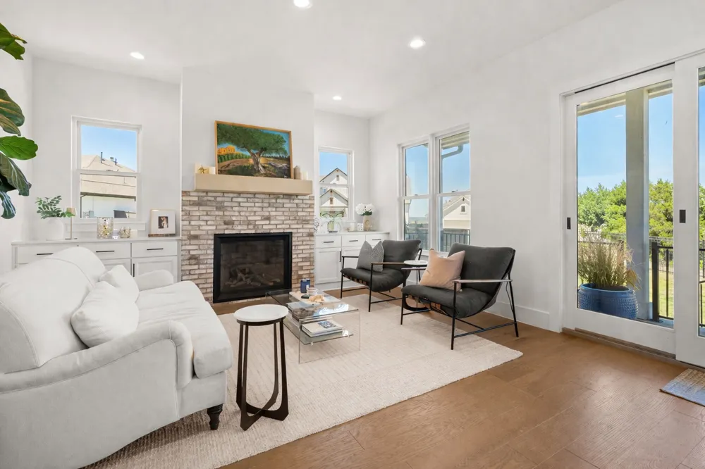 202 Smoke Tree Circle Dripping Springs, TX 78620