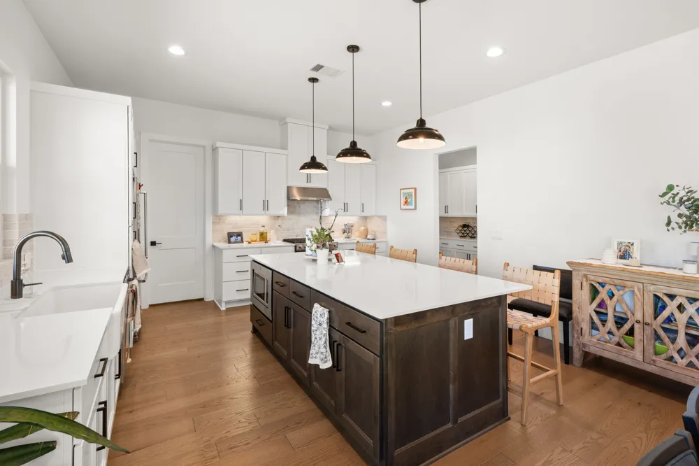 202 Smoke Tree Circle Dripping Springs, TX 78620