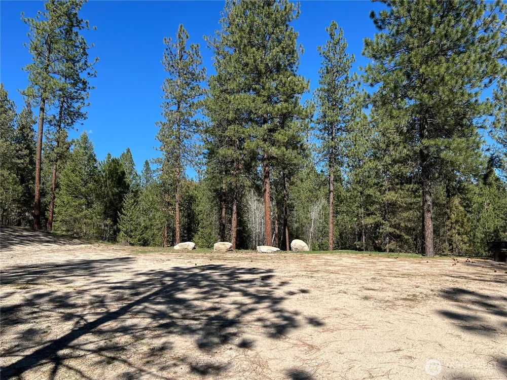 1069 B Kitt Narcisse Road Colville, WA 99114