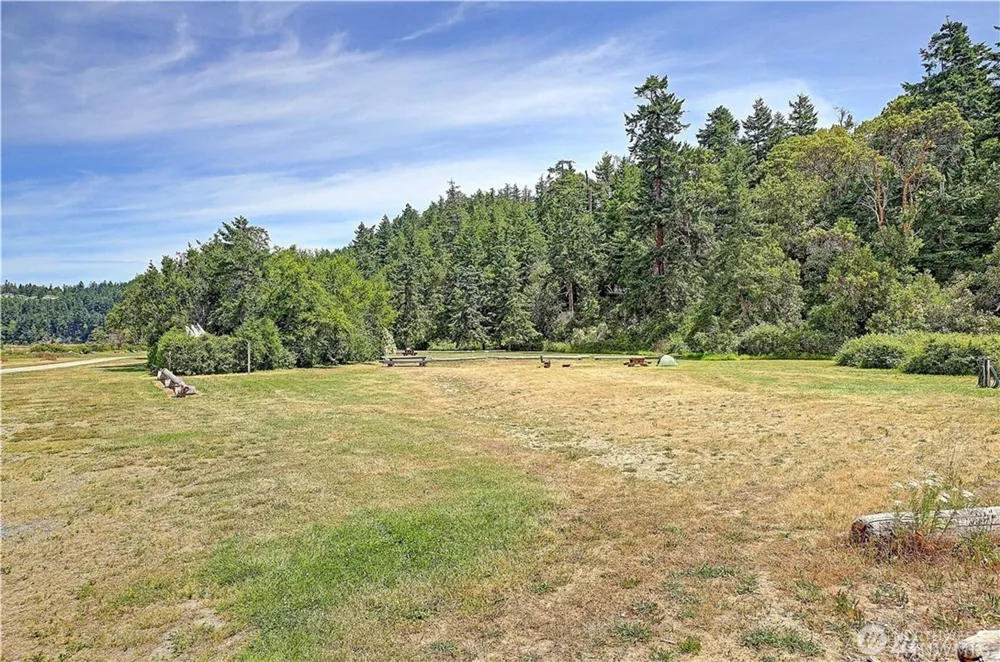 0 Onamac Way Camano Island, WA 98282