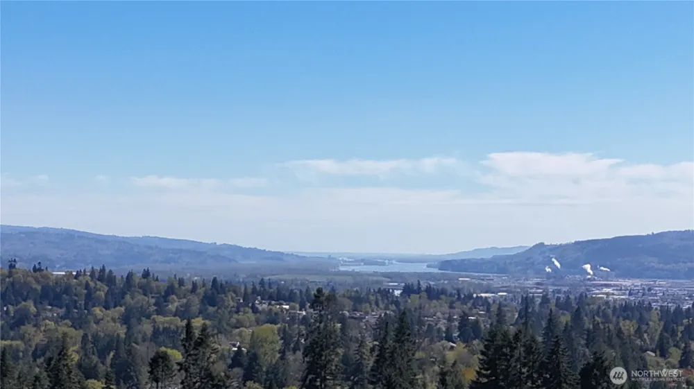 260 Livingston Heights Drive Longview, WA 98632