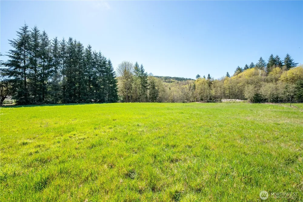 100 Magpie Drive Castle Rock, WA 98611