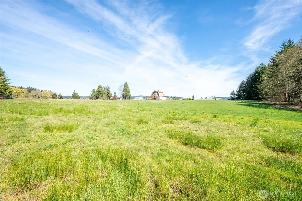 100 Magpie Drive Castle Rock, WA 98611