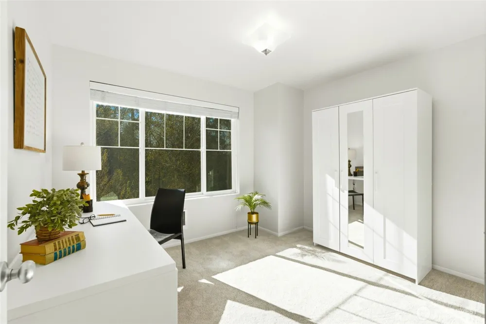 10175 156th Court NE #105 Redmond, WA 98052