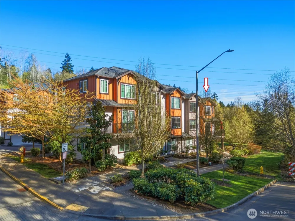 10175 156th Court NE #105 Redmond, WA 98052